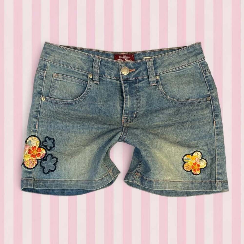 Big Train Street Culture Embroidered Floral Denim Shorts